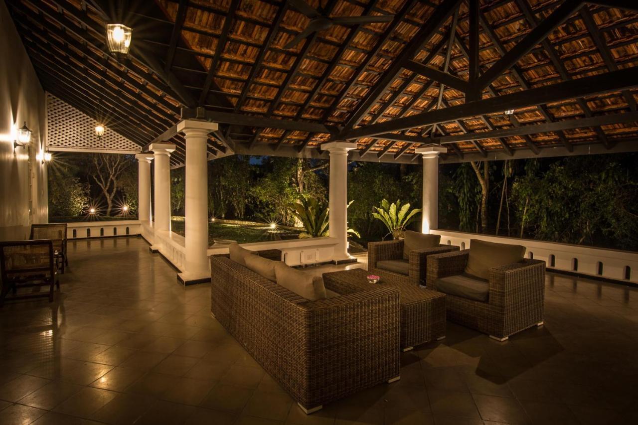 Victoria Golf Resort Digana Luaran gambar